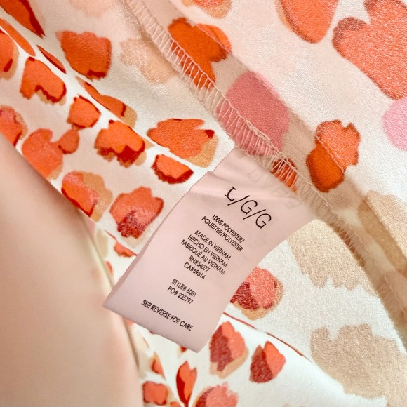 CAbi Blouse - Picture 9 of 10